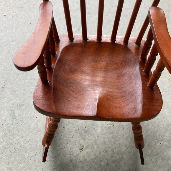 Vintage Doll Sized Wooden Rocking Chair, Cottagecore, miniature - Picture 5 of 8
